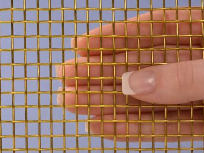 wire mesh trash can
