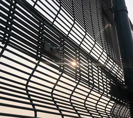 4 x 4 wire mesh